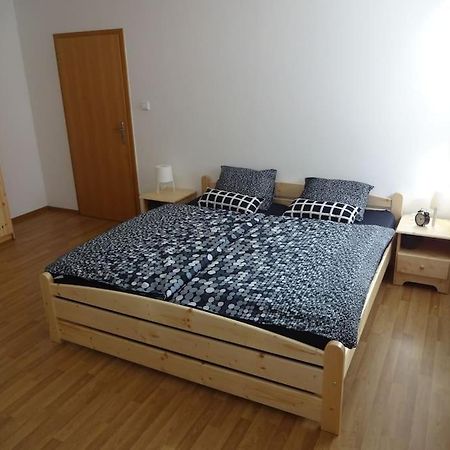 Luxusni Apartman V Centru Boziho Daru Bozi Dar Exterior photo